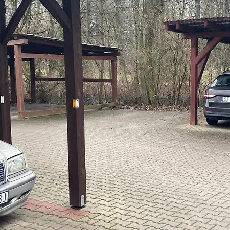 Trocera 公寓 扎布热